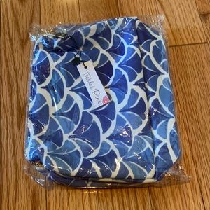 Tickled Pink - size Medium makeup bag -New w/ tags